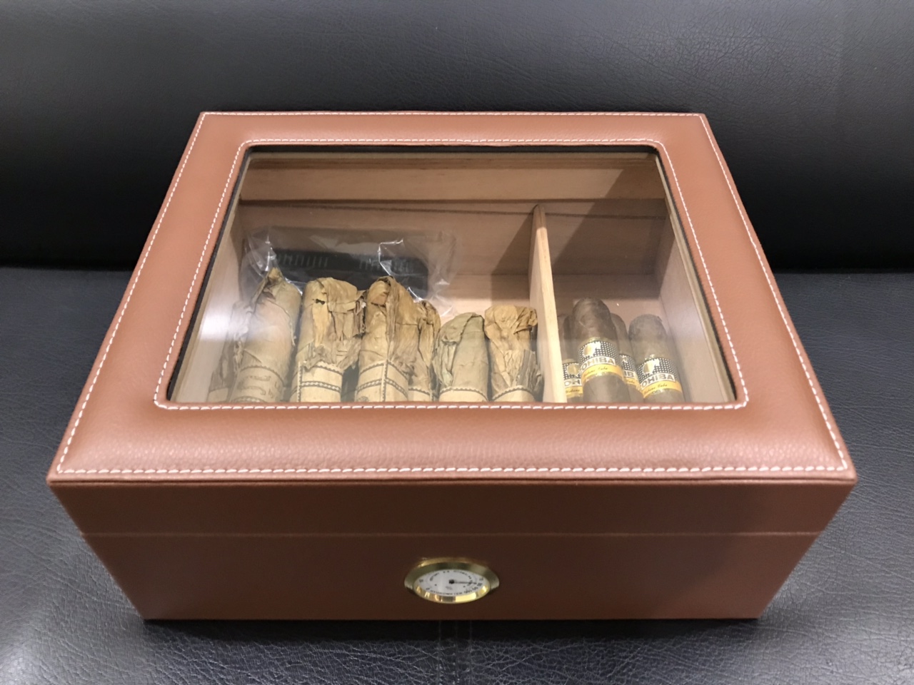 Hộp giữ ẩm xì gà 30 điếu - Ảnh 10