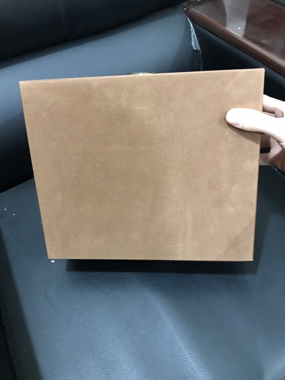 Hộp giữ ẩm xì gà 30 điếu - Ảnh 7