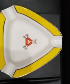 Gạt Tàn Gốm 3 Tay - Ảnh 3