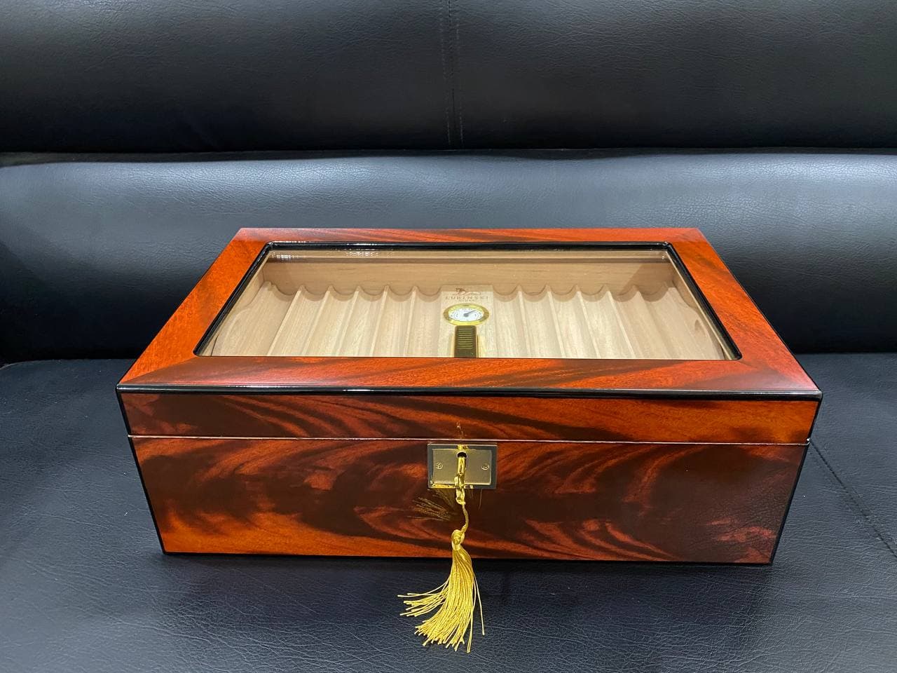 Hộp giữ ẩm xì gà 2 ngăn Lubinski (sức chứa 50 điếu) - Ảnh 6